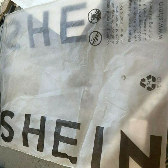 SHEIN Rash Guard Thumbholes Red S Small NWOT - Picture 5 of 8